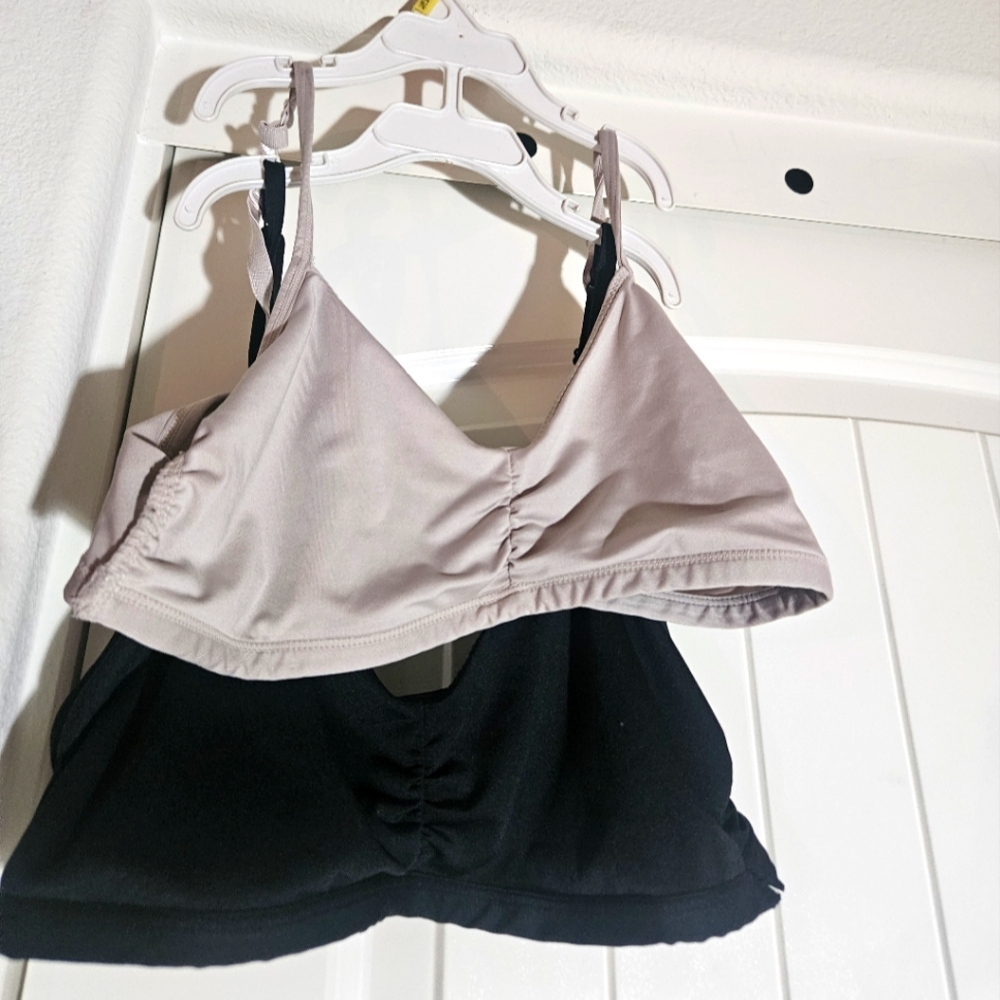 2 comfort bra’s by Izod size  Medium